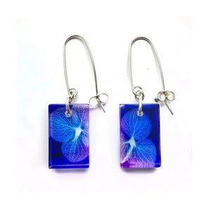 Violet hydrangea flower | Small RectangleEarrings | Recycled Perspex earring Sue Gregor 